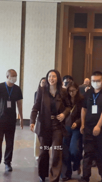 Faye GIF