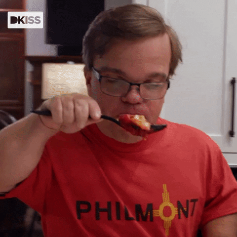 7 Little Johnstons Eating GIF by DKISS