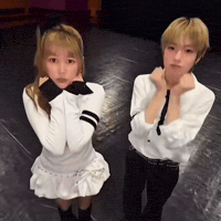 Yeon Maknaes GIF