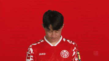 Look Up Mainz 05 GIF by Bundesliga
