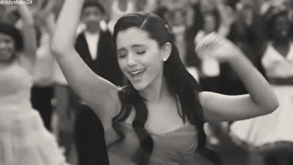 fc ariana grande GIF