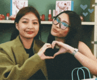 Mywalo GIF