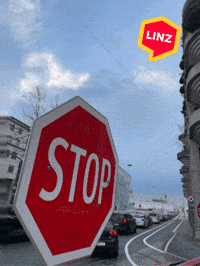 Traffic Wow GIF by Linz News