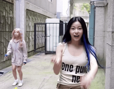 Nmixx GIF