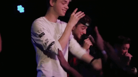 whydontwemusic giphydvr why dont we just to see you smile giphywhydontwejusttoseeyousmile GIF