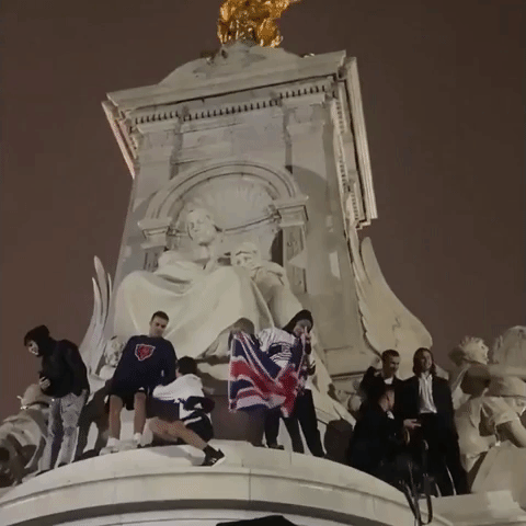 Tributes Outside Buckingham Palace