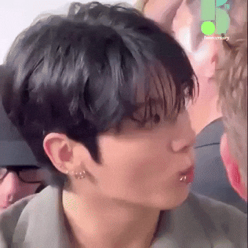 Mhoyjk GIF