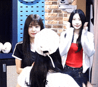 Izone Hyewon GIF