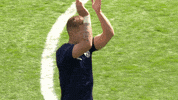 Lewis Holtby Applause GIF by Holstein Kiel