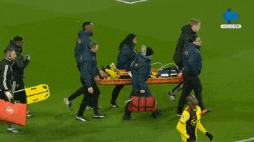 Clap Injury GIF by MolaTV
