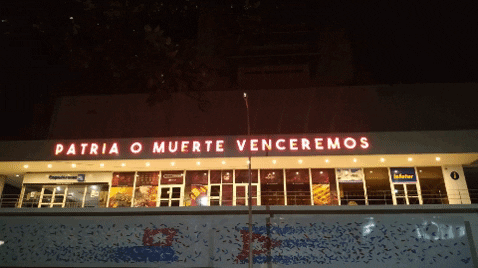 alejandroloisrodriguezchavez giphygifmaker cuba socialismo capitalismo GIF