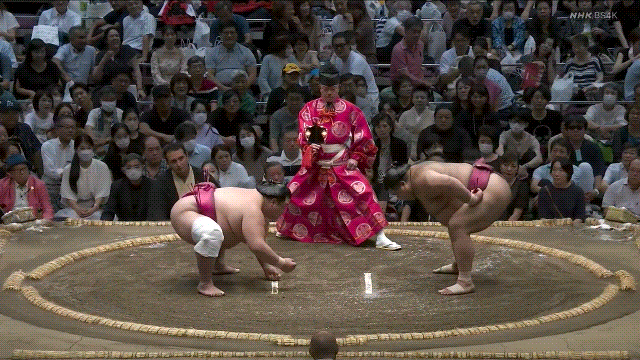 TZ85 giphyupload sumo 2023 aki basho takayasu GIF