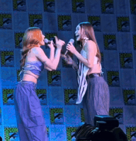 Mywalo GIF