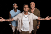 Pagode Roda De Samba GIF by Grupo Clareou