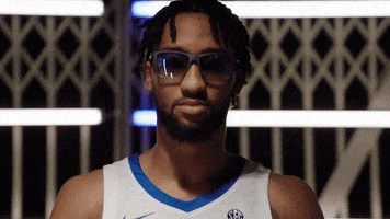 College Basketball Thumbs Up GIF by Kentucky Men’s Basketball. #BuiltDifferent