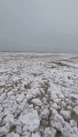 Ice and Waves Combine on Lake Michigan to Mesmerizing Effect