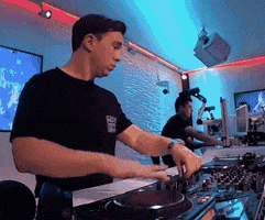 radio show dance GIF by Hardwell