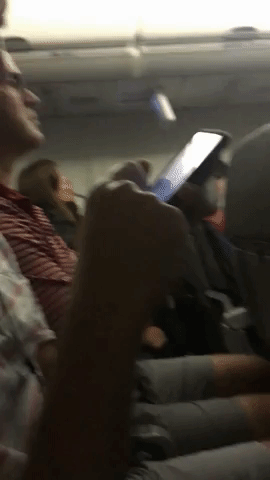 Father-to-Be Discovers Wife's Pregnancy Through In-Flight Announcement