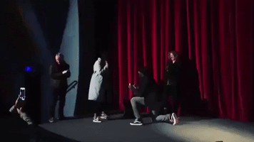 Idris Elba Proposes to Girlfriend in Front of Packed London Cinema