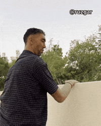 Tall Man Slap GIF by Ruzgar Sertkaya
