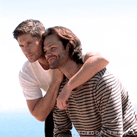 aborddelimpala hug jensen ackles jared padalecki aborddelimpala GIF