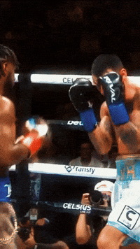 Snoop Dogg Fight GIF by H2O Promotion