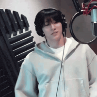 Yu GIF