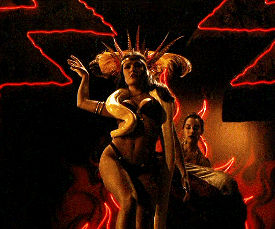 joecalata giphyupload snake salma hayek GIF