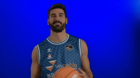 Dani Diez Balon 2 GIF by San Pablo Burgos