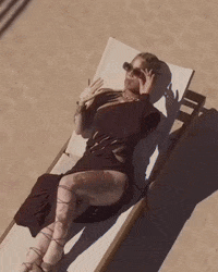 Winnie Harlow Model GIF by LorenzoTheGawd