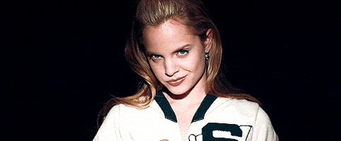 mena suvari GIF