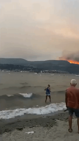 Evacuations Extended in Kelowna as British Columbia Wildfires Grow