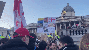 'Russia Wake Up': Protesters Rally for Ukraine in London's Trafalgar Square