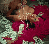 Twiggy Mckayla GIF