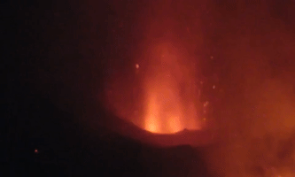 Lava Fountains Glow as La Palma Volcano Forces New Evacuations
