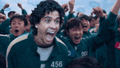 Round 6 Feliz GIF
