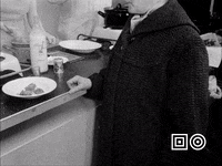 Vintage Eating GIF by Beeld & Geluid