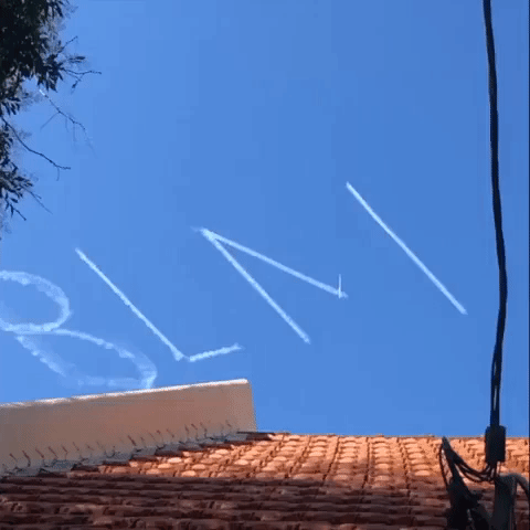 Black Lives Matter Tribute Created Over Sydney by Skywriter