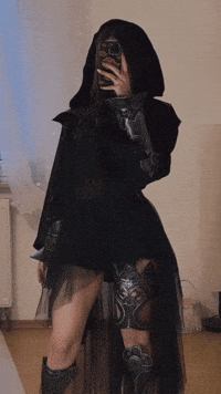 Leyah_chan girl twitch streamer cosplay GIF