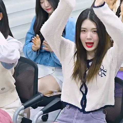 K-Pop Clap GIF