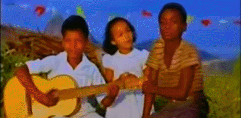 arthurtemporal13 giphygifmaker orfeu negro radio distopica GIF