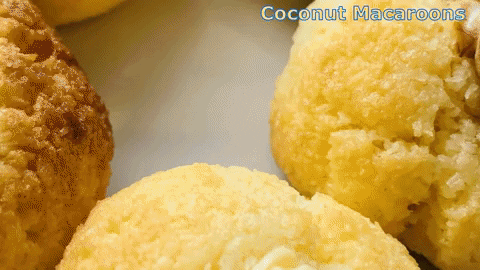 metomati giphyupload macaroons me to mati metomati GIF