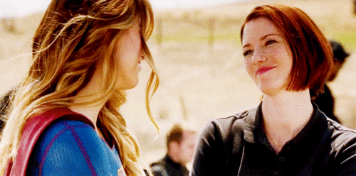 kara zor-el GIF