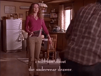 season 1 netflix GIF by Gilmore Girls 