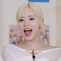 CuteMorrow fresh fromis9 megan 프로미스나인 GIF