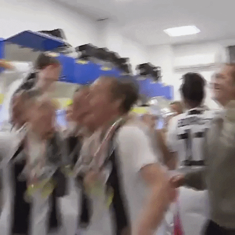 Jumping Womens Football GIF by JuventusFC
