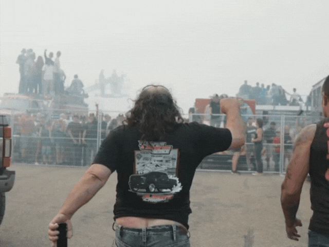 Victory Crowd GIF by dieselrcorp
