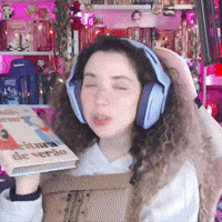 NathyTaLendo streamer ler nathytalendo leitora GIF