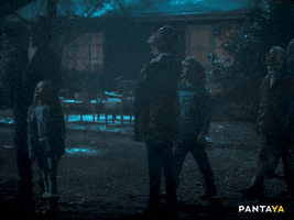 Aliens Sobrevivir GIF by Pantaya