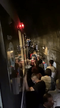 Paris Commuters Stuck in Metro Tunnels After Alarm Triggered